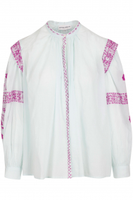 Antik Batik alani1blo