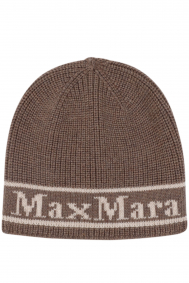 Max Mara educata