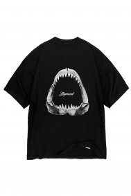 Represent shark-jaws-tshirt-m05237