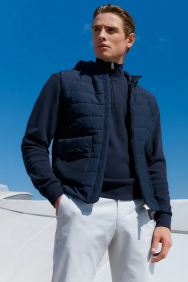 Wahts holden-commuter-vest