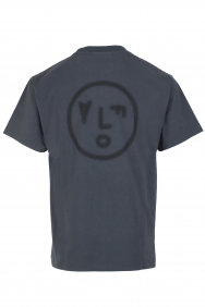 Olaf Hussein blur-face-tee